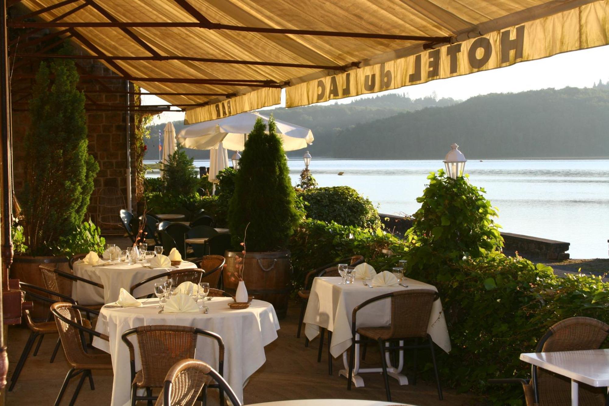 Logis Hotel Du Lac Neuvic  Exterior photo
