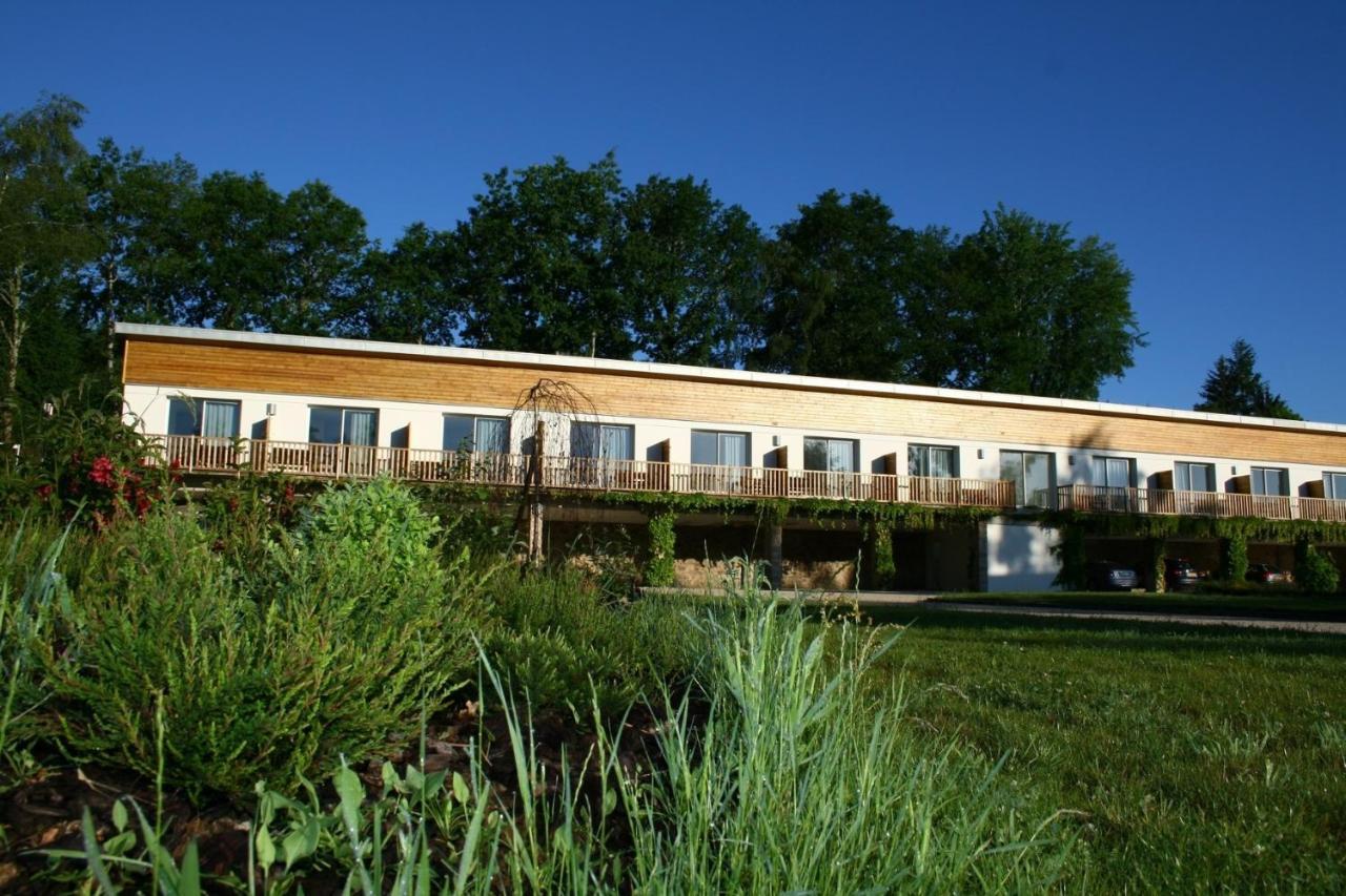 Logis Hotel Du Lac Neuvic  Room photo
